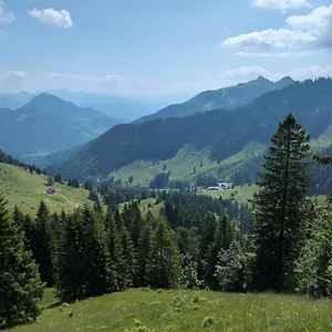 Apartment Almpartments Rosengasse, Oberaudorf